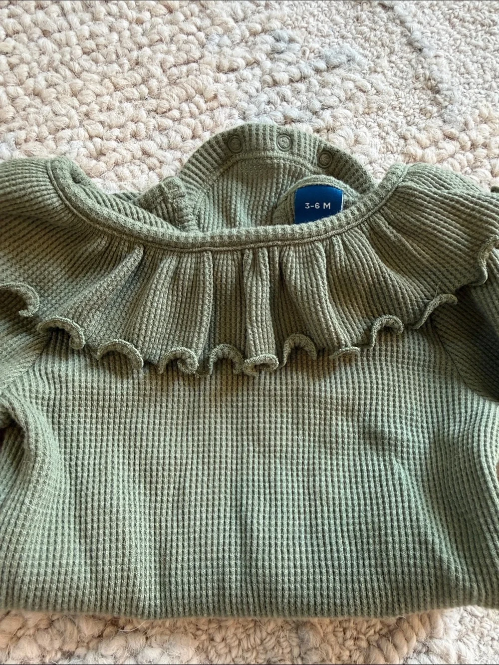 2 packOld Navy Beige Leopard and Olive Ruffle Long-Sleeve Bodysuit